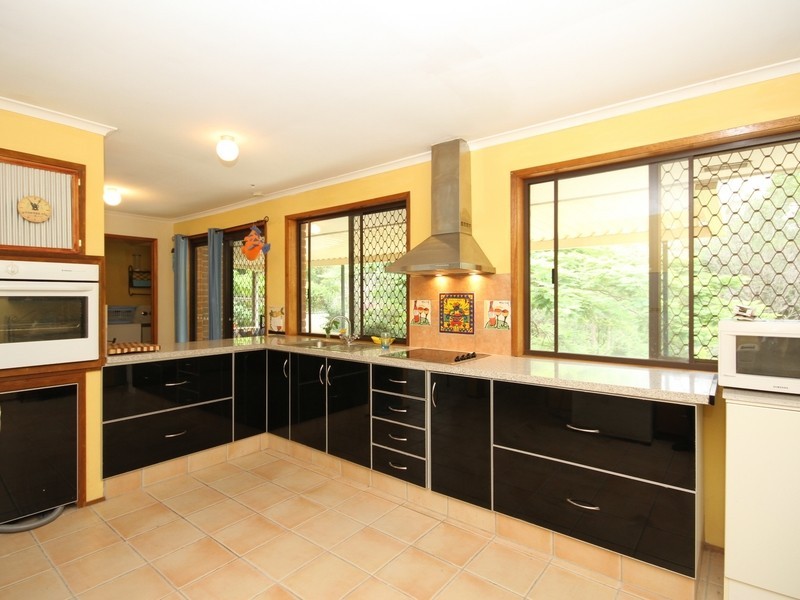 17 Orlando Court, Highland Park QLD 4211