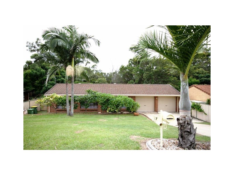 17 Orlando Court, Highland Park QLD 4211