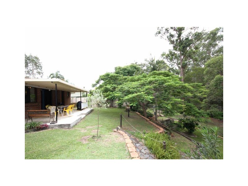 17 Orlando Court, Highland Park QLD 4211