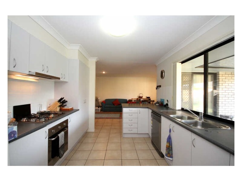 4 Clay Court, Pimpama QLD 4209