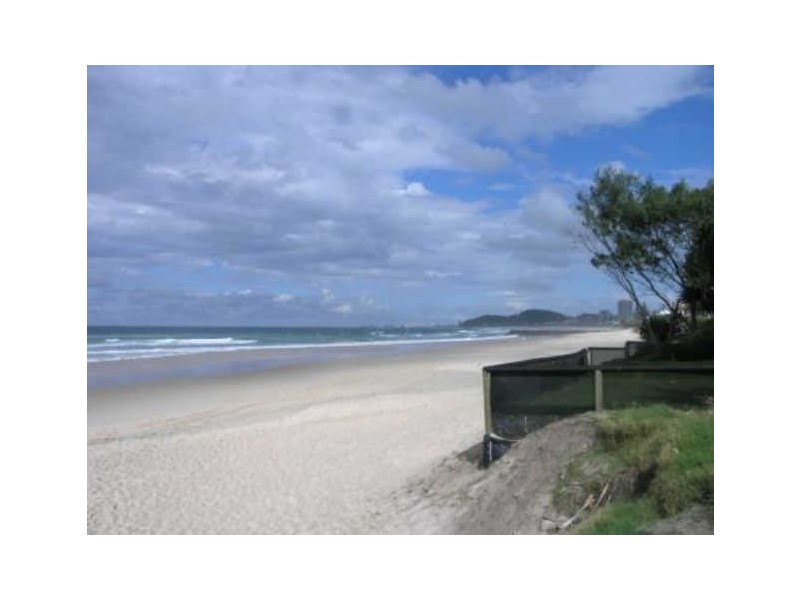 3/12 Fifteenth Avenue, Palm Beach QLD 4221