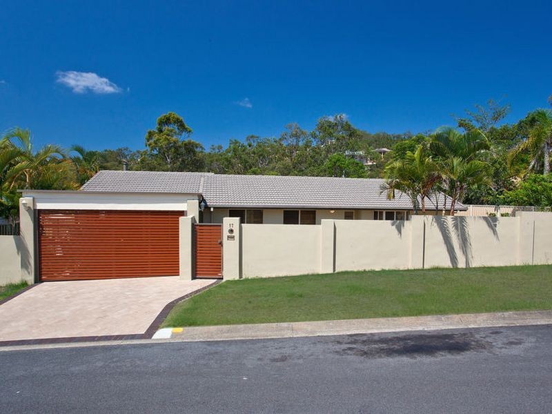 17 Trafalgar Street, Highland Park QLD 4211