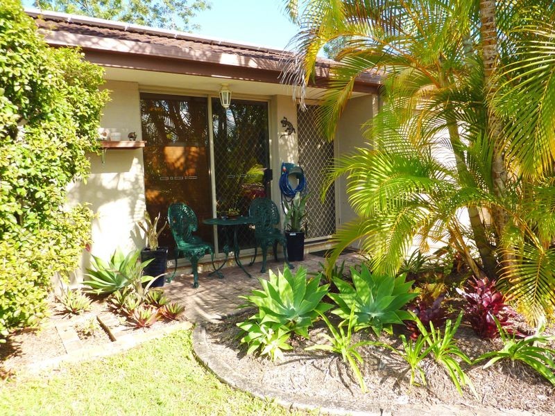 4/8-10 Ogilvie Crescent, Nerang QLD 4211