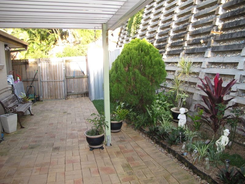 4/8-10 Ogilvie Crescent, Nerang QLD 4211