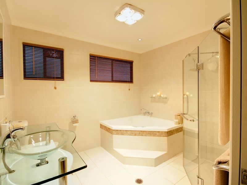 15 The Locale, Nerang QLD 4211