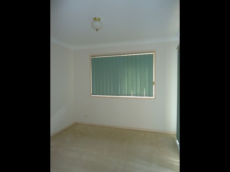9 Piccadilly Place, Highland Park QLD 4211