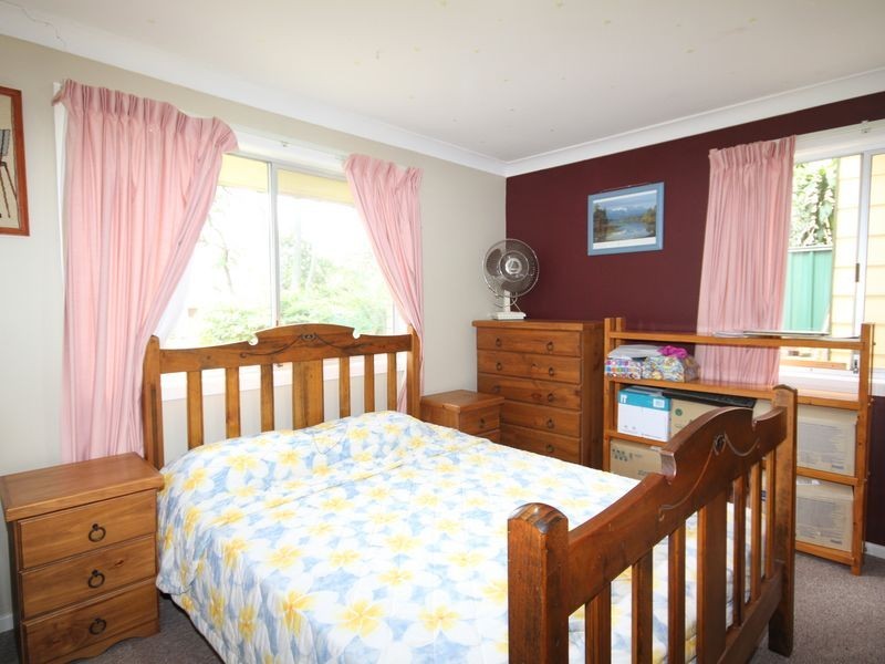 16 Mortensen Road, Nerang QLD 4211