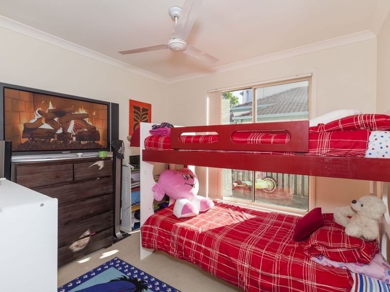6 Kowhai Place, Nerang QLD 4211