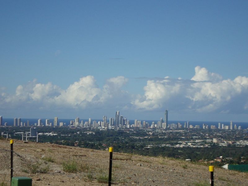 13 Chevron Rise, Highland Park QLD 4211