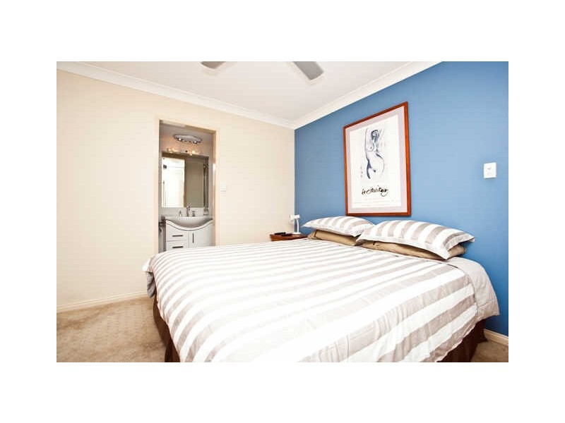 5 Millswyn Court, Carrara QLD 4211