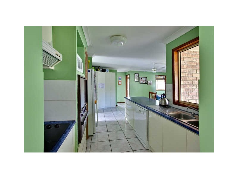 42 Cozens Way, Worongary QLD 4213