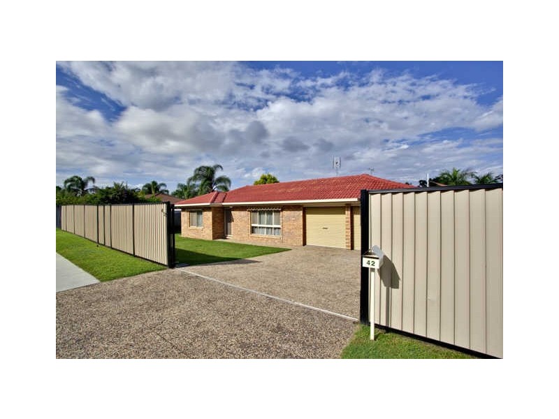 42 Cozens Way, Worongary QLD 4213