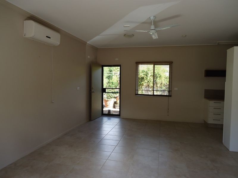 5 Mountain View Crest, Mount Nathan QLD 4211