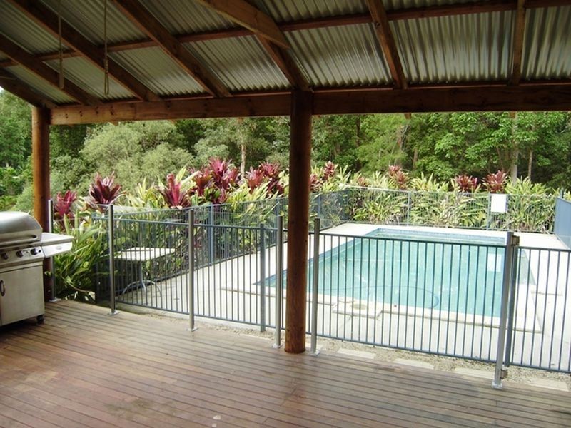 63 Trentbridge Court, Mount Nathan QLD 4211