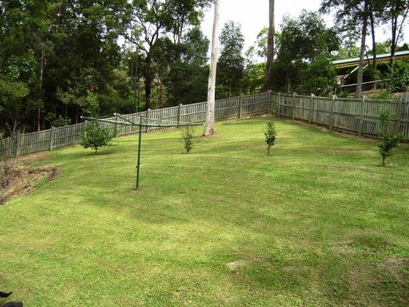 63 Trentbridge Court, Mount Nathan QLD 4211