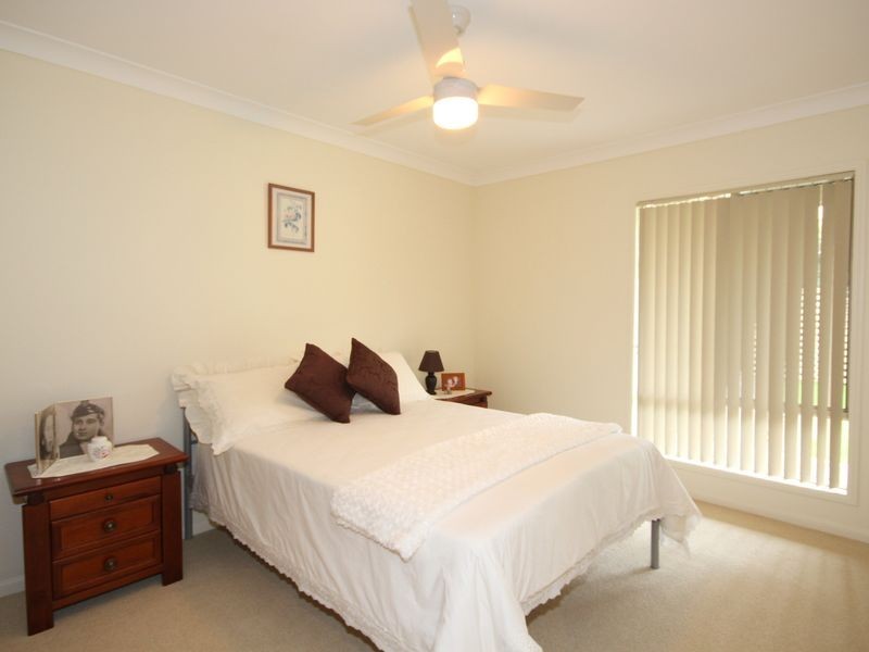 10 Pasture Place, Mount Nathan QLD 4211