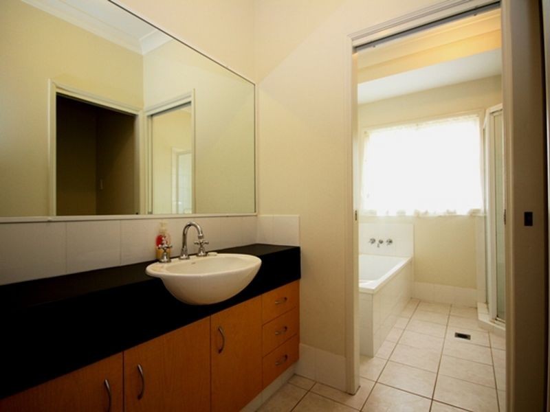 20 Parma Court, Mount Nathan QLD 4211