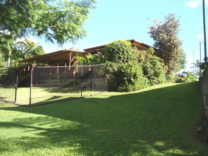 19 Hoban Court, Nerang QLD 4211