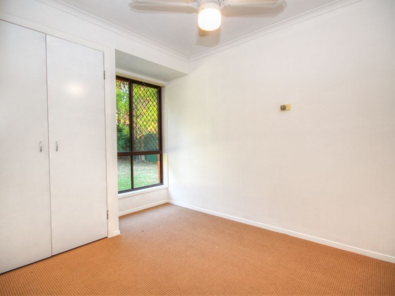 62 Alexander Drive, Highland Park QLD 4211