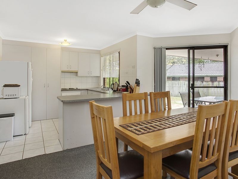 7 Cozens Way, Highland Park QLD 4211