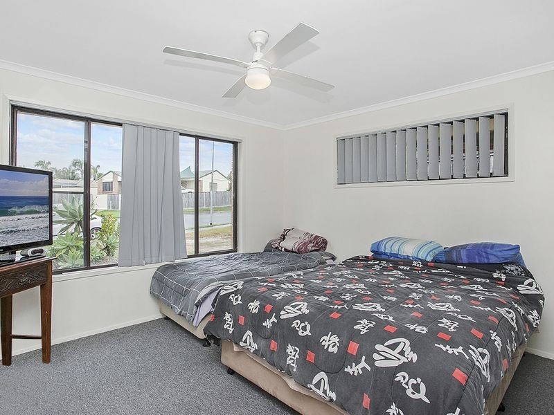 7 Cozens Way, Highland Park QLD 4211