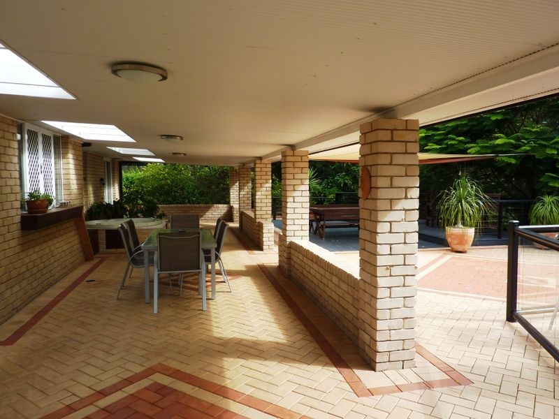 51 Kincaid Drive, Highland Park QLD 4211