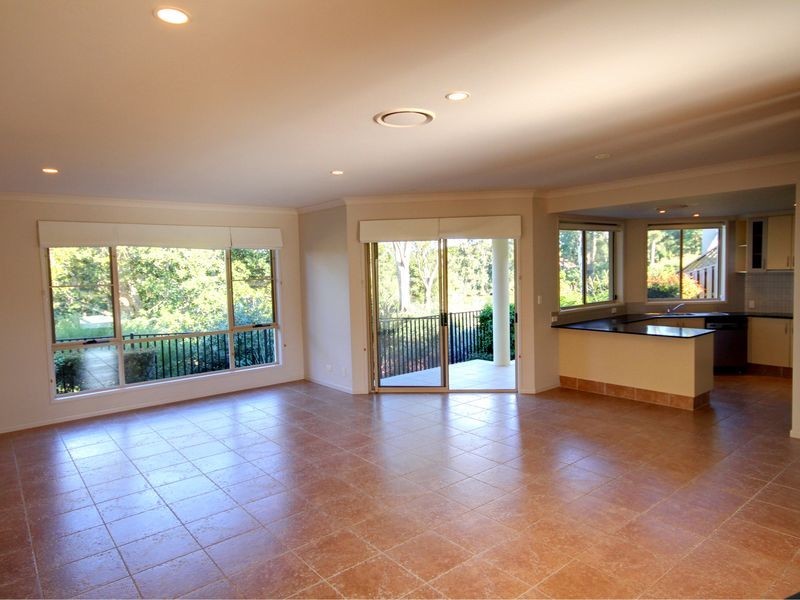 45 Riverwood Drive, Ashmore QLD 4214