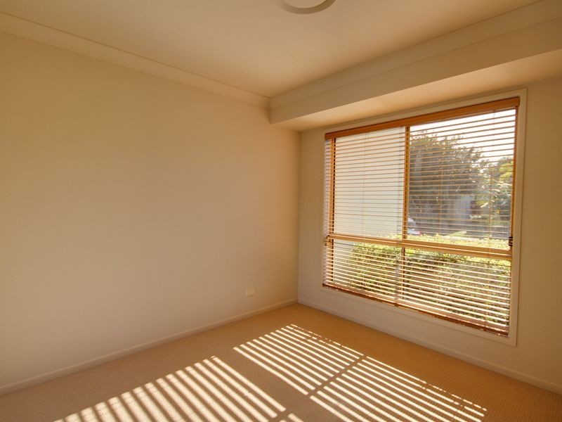 45 Riverwood Drive, Ashmore QLD 4214