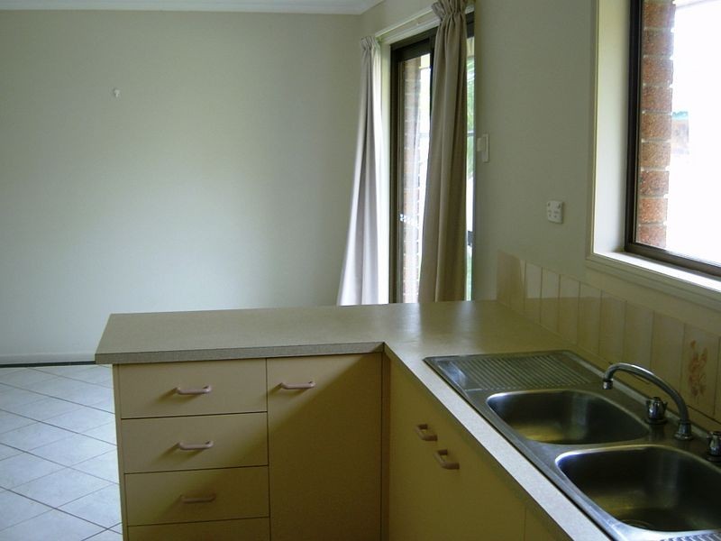 10 Jancoon Court, Carrara QLD 4211