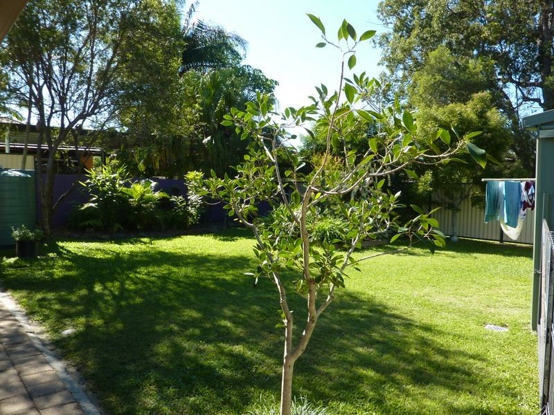 17 Guthrie Parade, Carrara QLD 4211