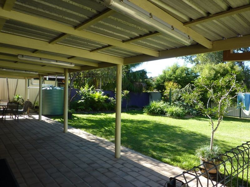 17 Guthrie Parade, Carrara QLD 4211