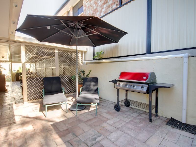 2 Patura Drive, Ashmore QLD 4214