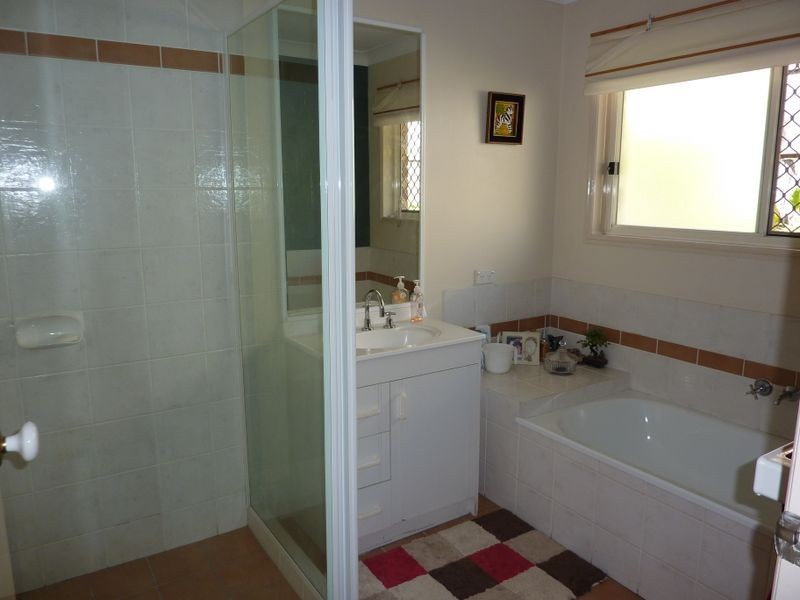 27 Forestwood Court, Nerang QLD 4211