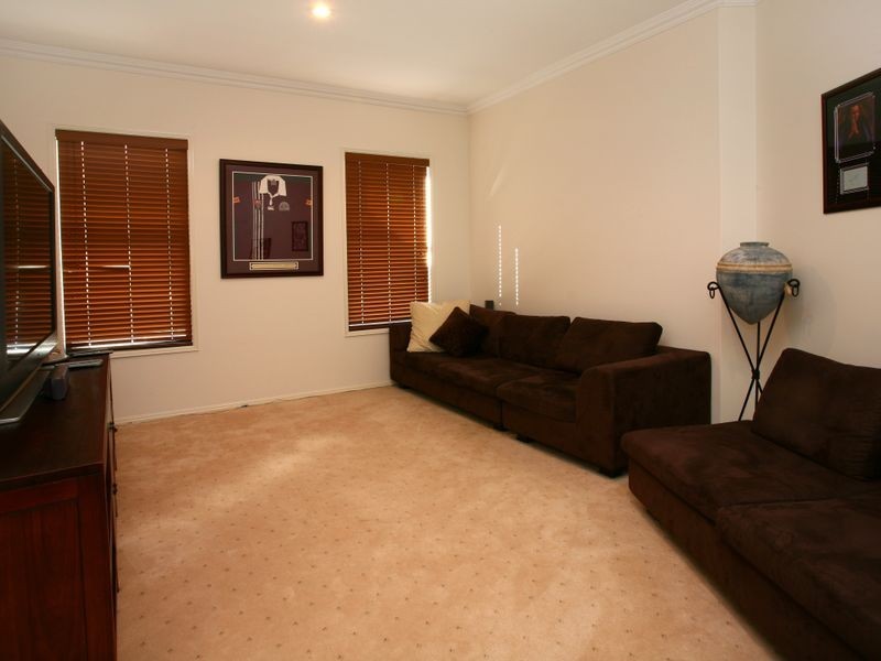 15 St Clair Court, Maudsland QLD 4210