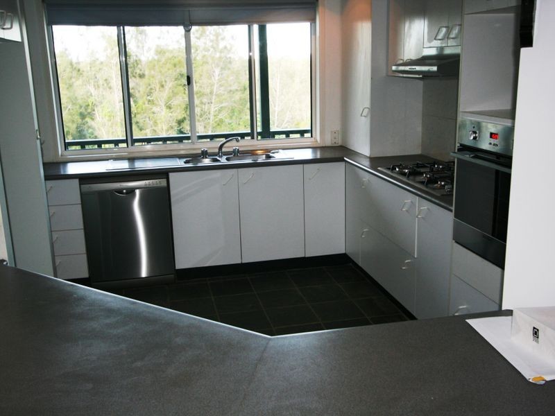 40 Hastings Crescent, Carrara QLD 4211