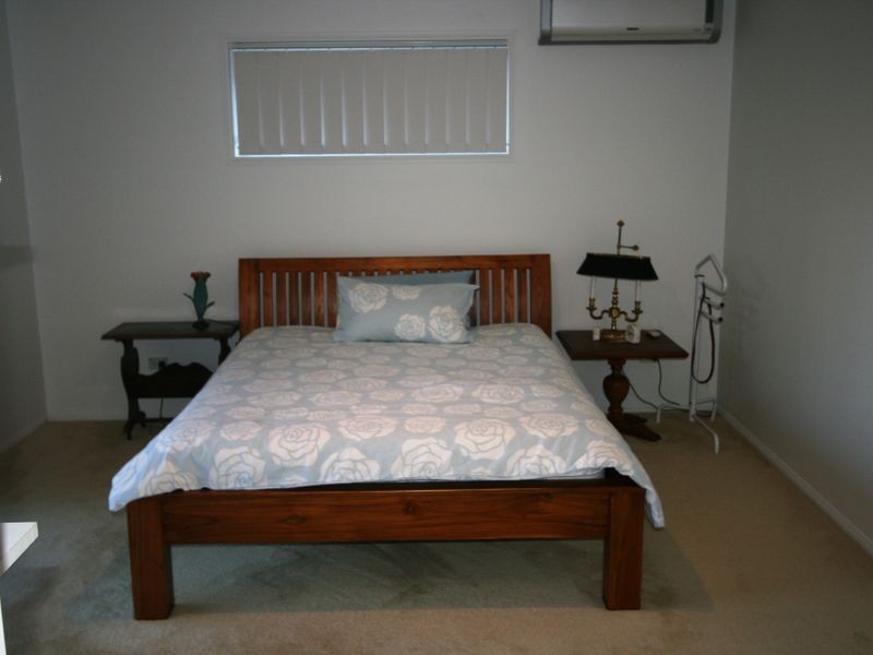 40 Hastings Crescent, Carrara QLD 4211