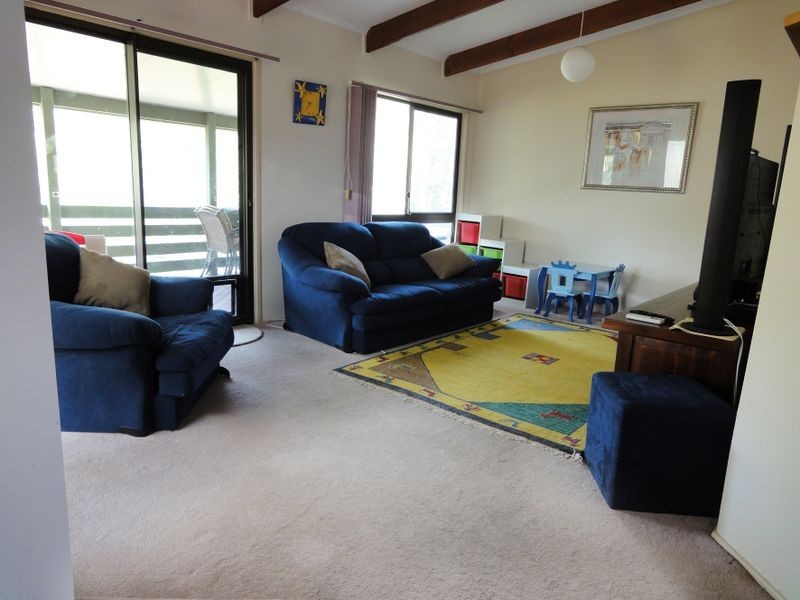 9 Trafalgar Street, Highland Park QLD 4211