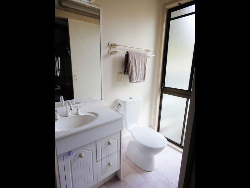 9 Trafalgar Street, Highland Park QLD 4211