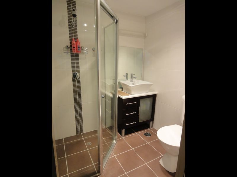 9 Trafalgar Street, Highland Park QLD 4211