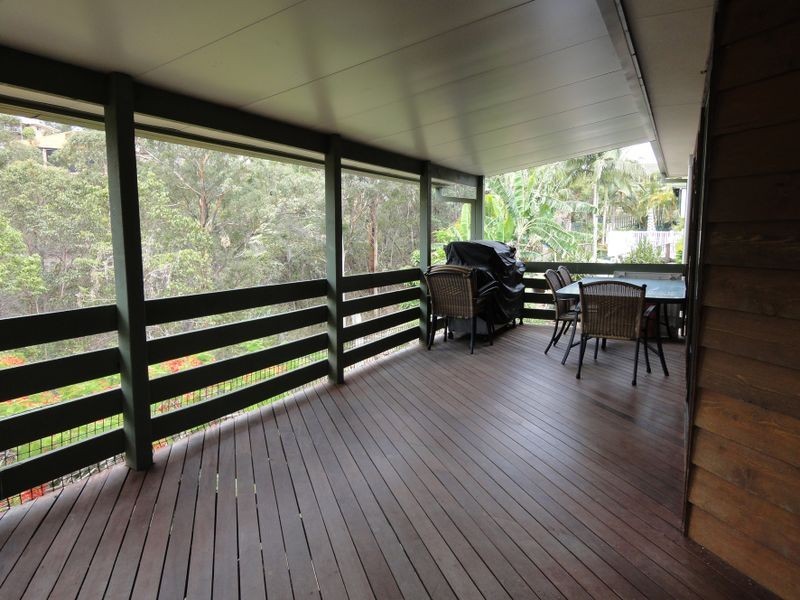 9 Trafalgar Street, Highland Park QLD 4211