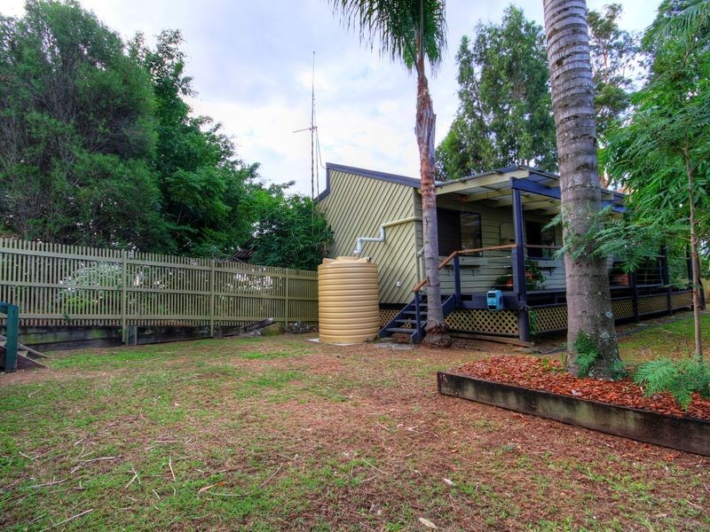 1 Minugh Court, Carrara QLD 4211