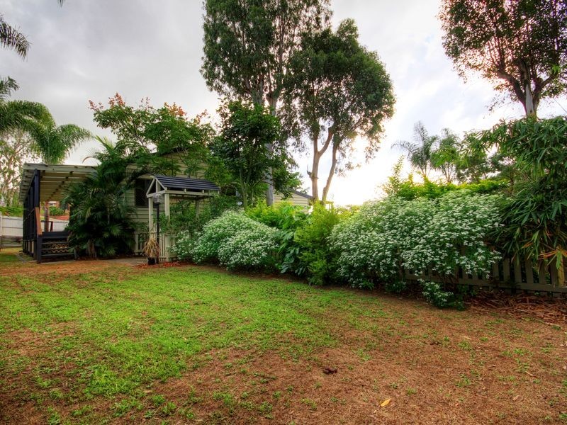 1 Minugh Court, Carrara QLD 4211