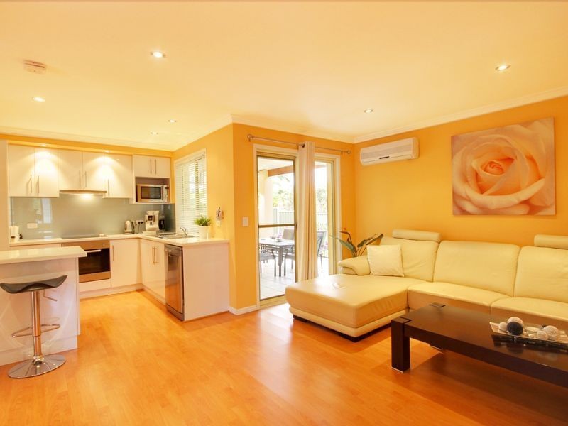 13 Centurion Crescent, Nerang QLD 4211
