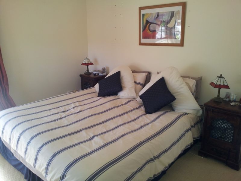 1 Jindabyne Court, Highland Park QLD 4211