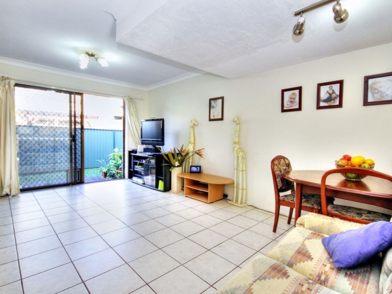 2 Orchid C 67 Nerang Street, Nerang QLD 4211