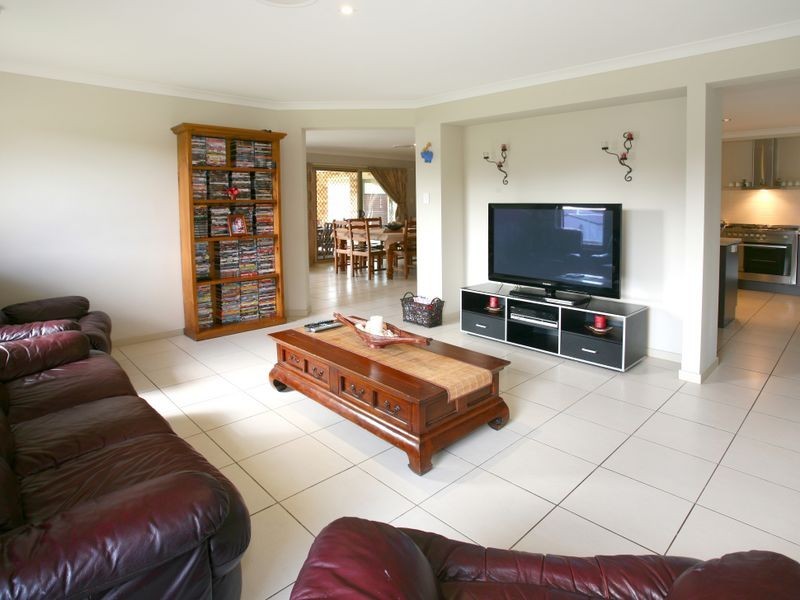10 Creek Flat Road, Mount Nathan QLD 4211