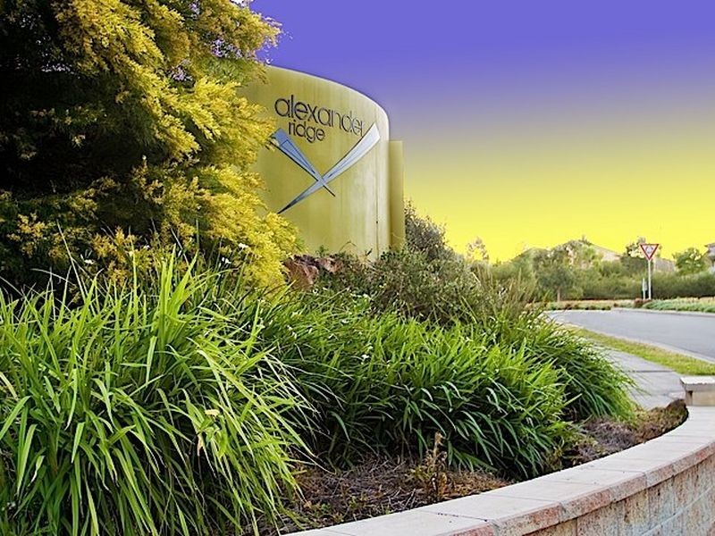 2/2 Abbey Rose Way, Nerang QLD 4211