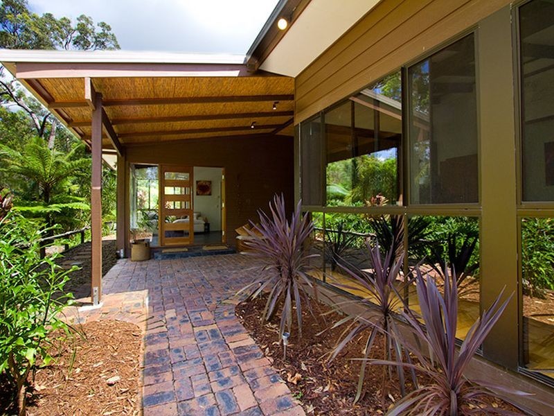 202 Dugandan Street, Nerang QLD 4211