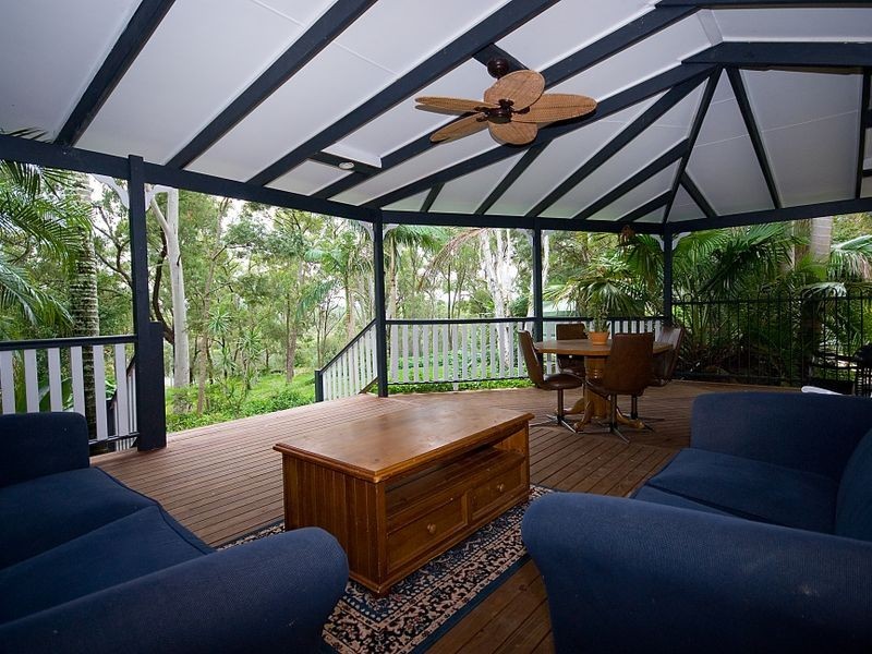 15 Castle Hill Drive South, Gaven QLD 4211