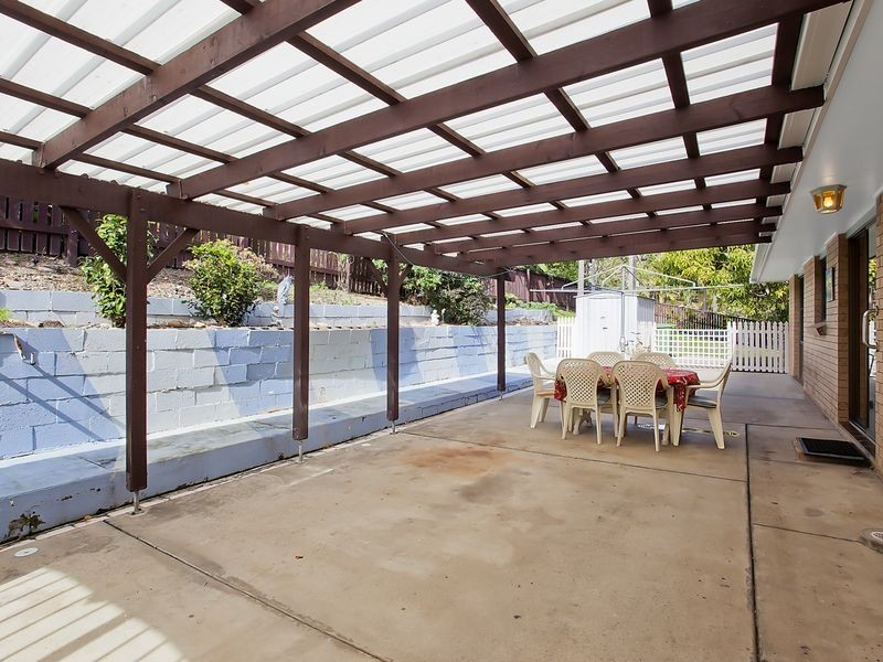 2 Aird Court, Highland Park QLD 4211